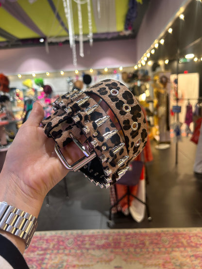 Leopard Faux Fur Buttle Belt