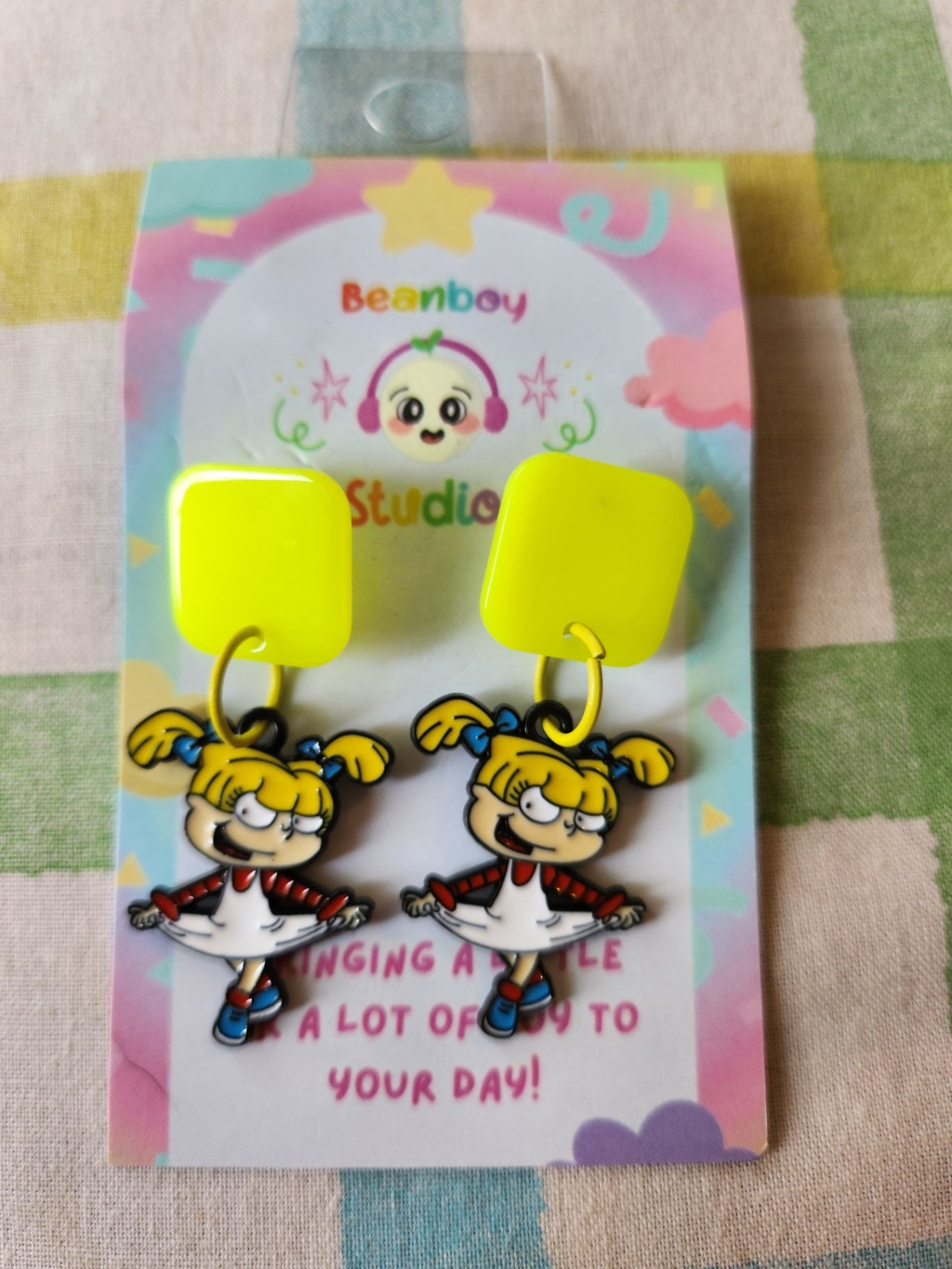 Metal 90s Girl Earrings