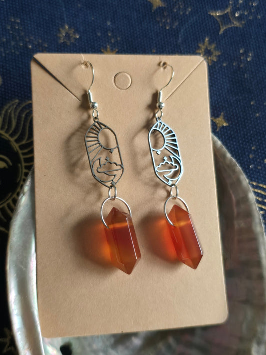 Carnelian mini point sun earrings 