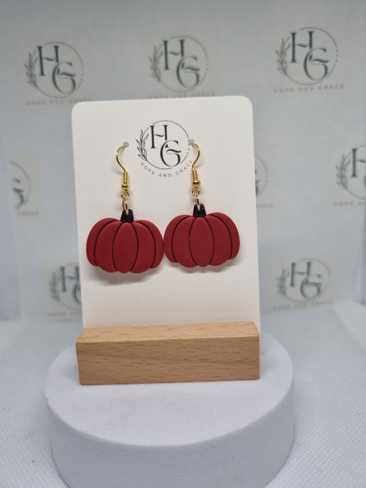 Red pumpkin earrings