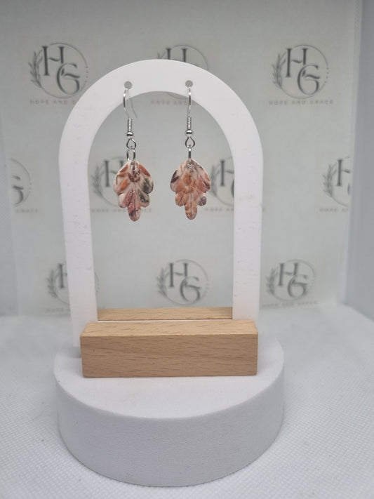 Leaf shaped autumn earrings 
