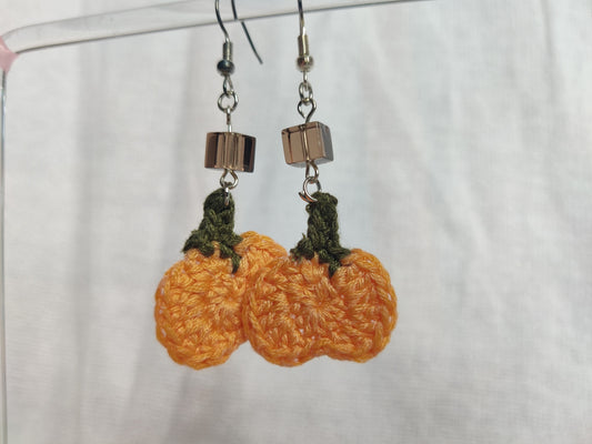 Halloween, pumpkin crochet earrings