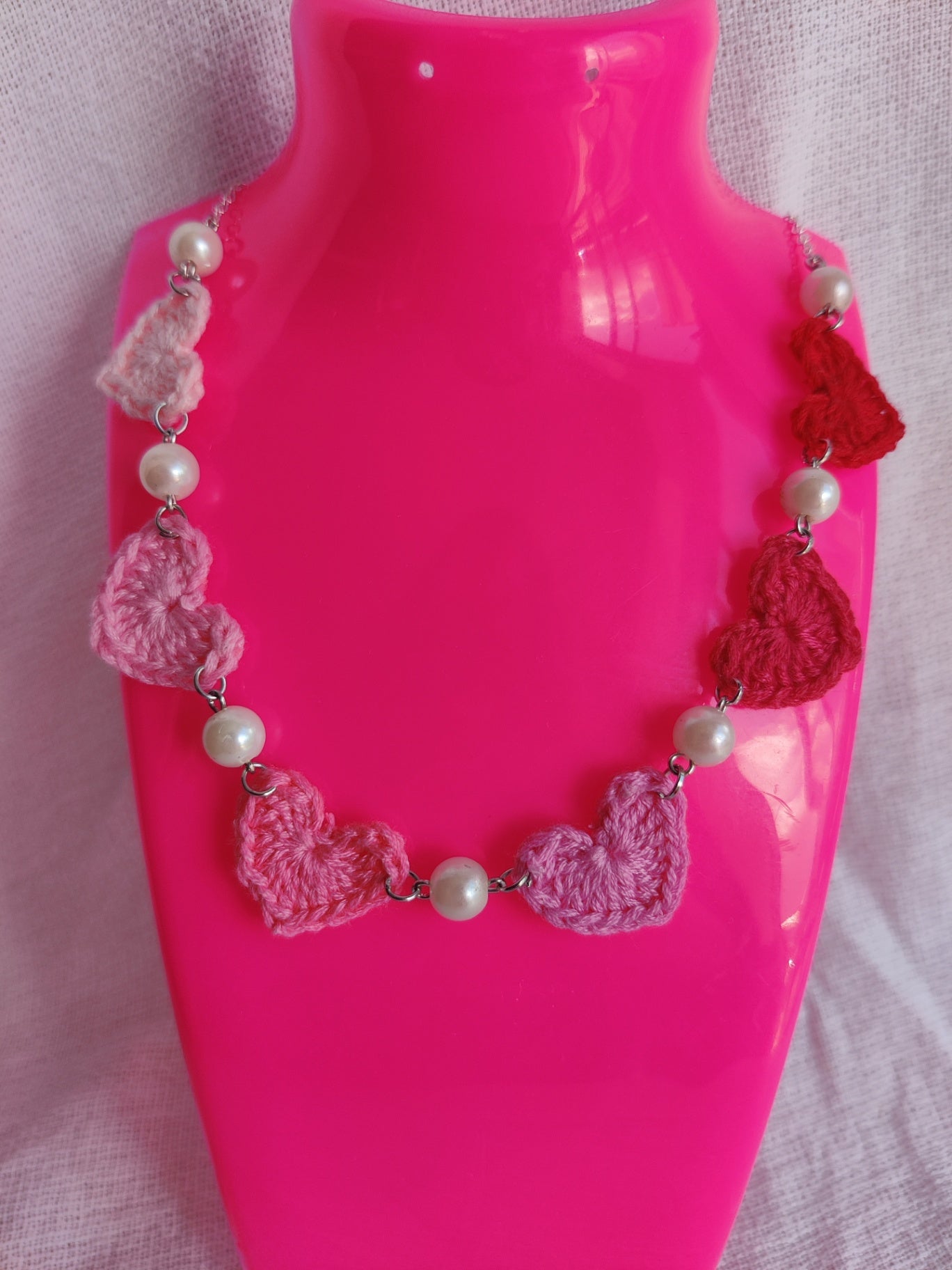 Crochet heart necklace with elegant beads