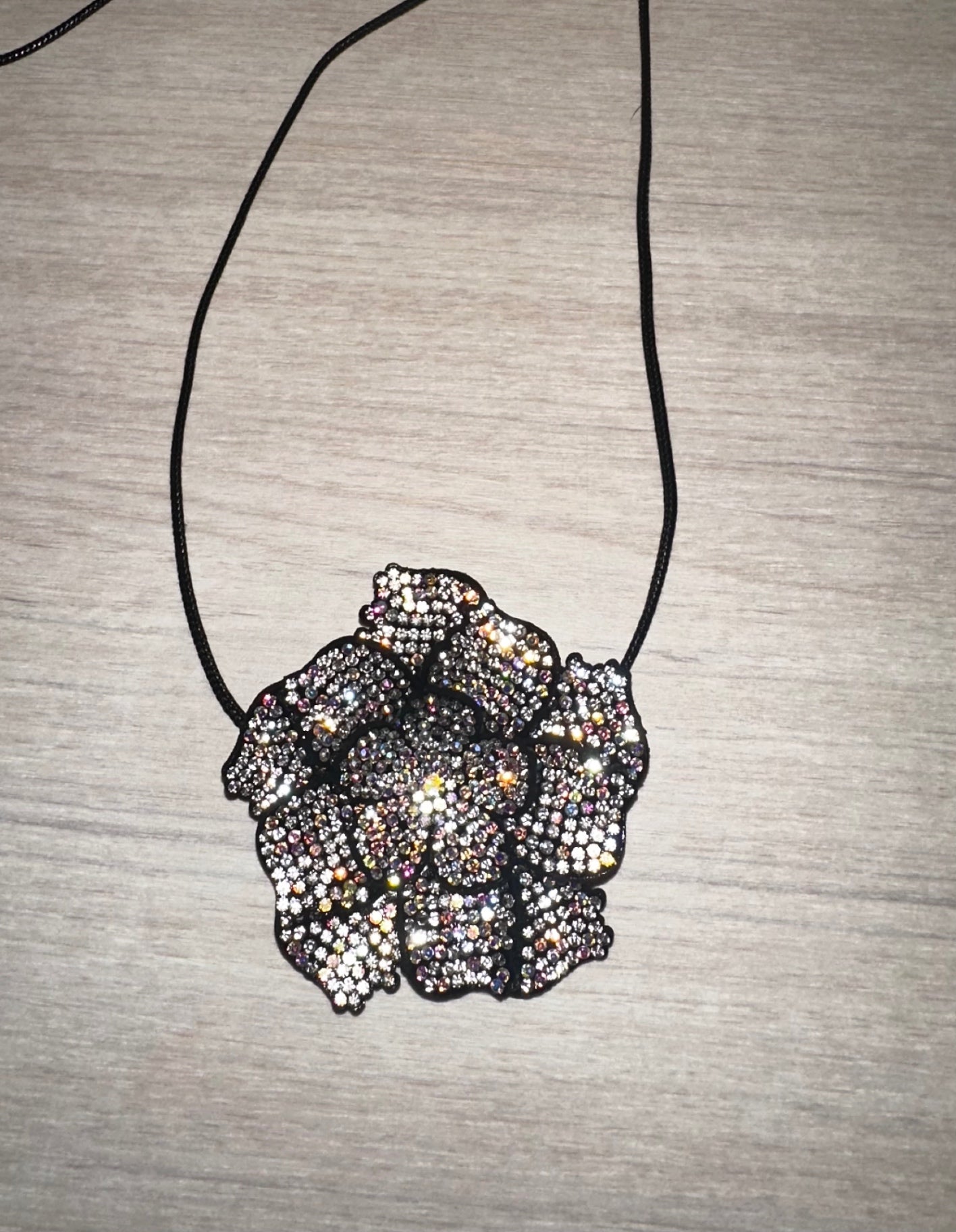 Diamanté choker 