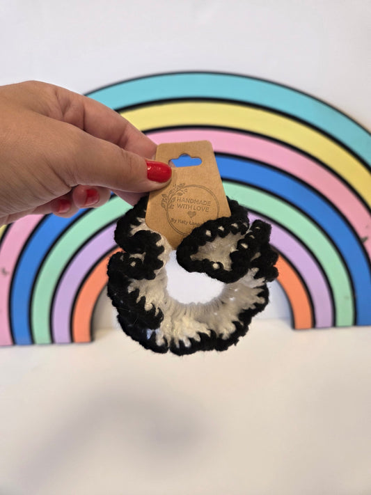 Black and white crocheted scrunchie 