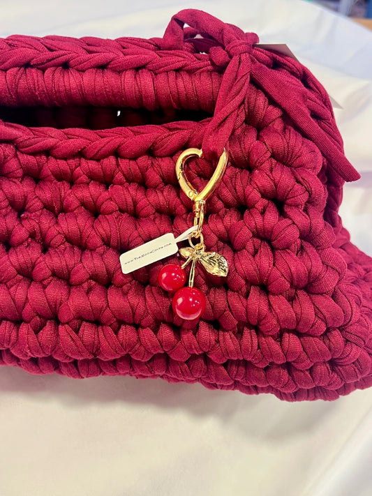 🍒 Cherry Love Heart Bag Charm – Gold with Red Enamel