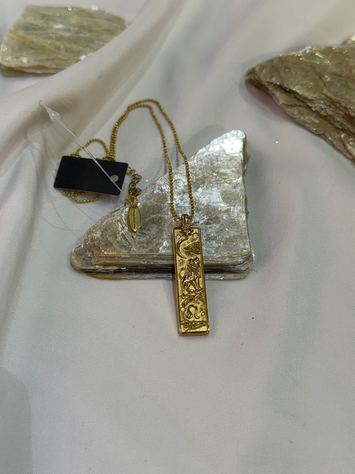 Leo Zodiac Amulet Necklace Gold Waterproof Stainless Steel