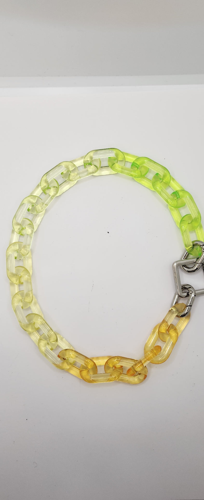 Acrylic jelly link necklace