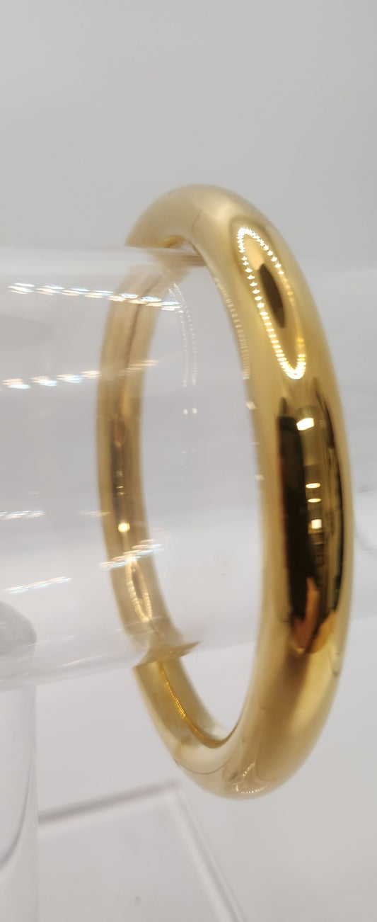 Waterproof ^ tarnish proof 18ct gold plated bangle
