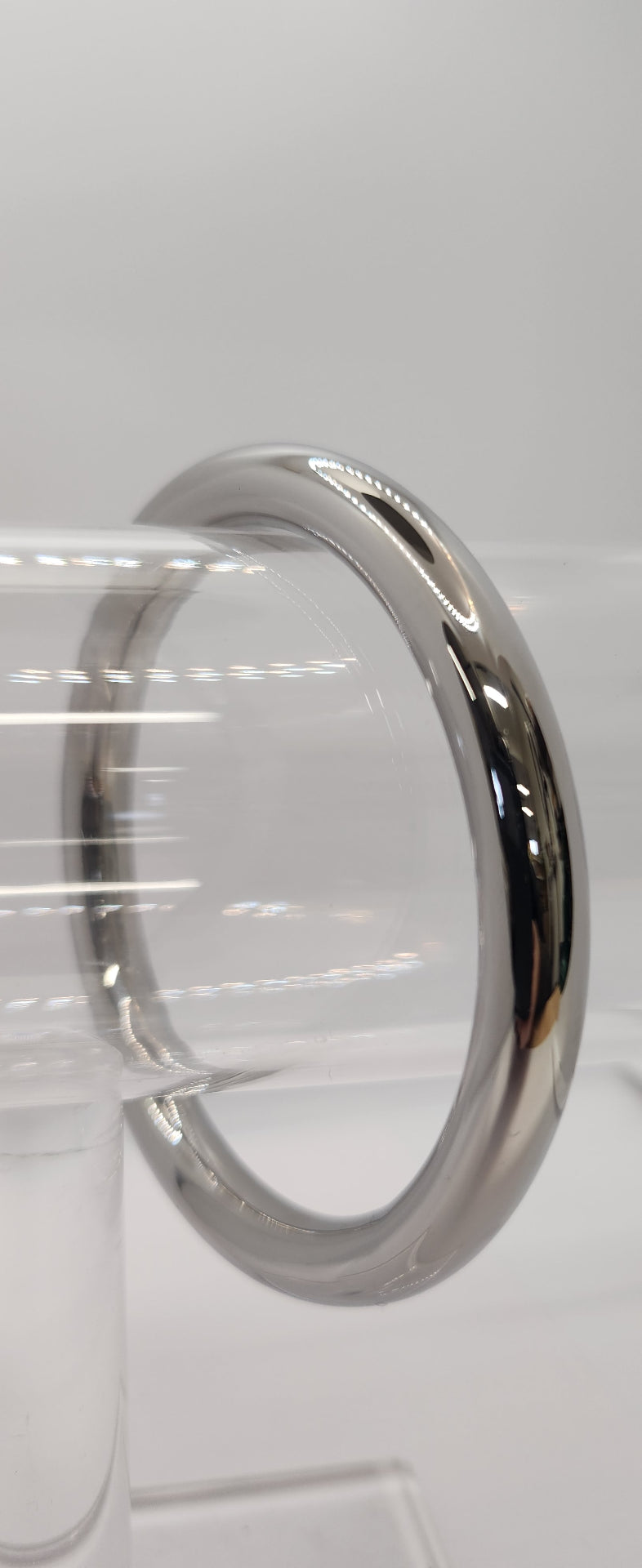 Waterproof & tarnish proof bangle