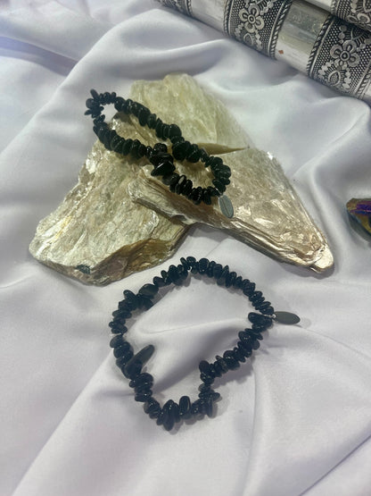 🖤 Black Obsidian Crystal Chip Bracelet