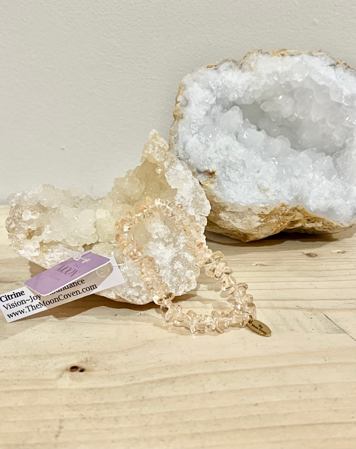 ✨ Citrine Crystal Chip Bracelet