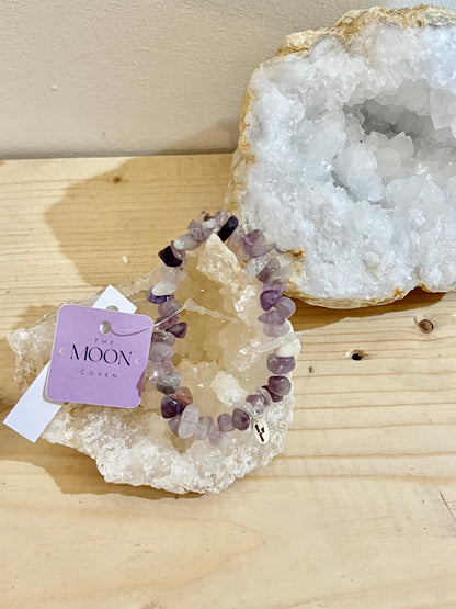 💜 Fluorite Crystal Chip Bracelet