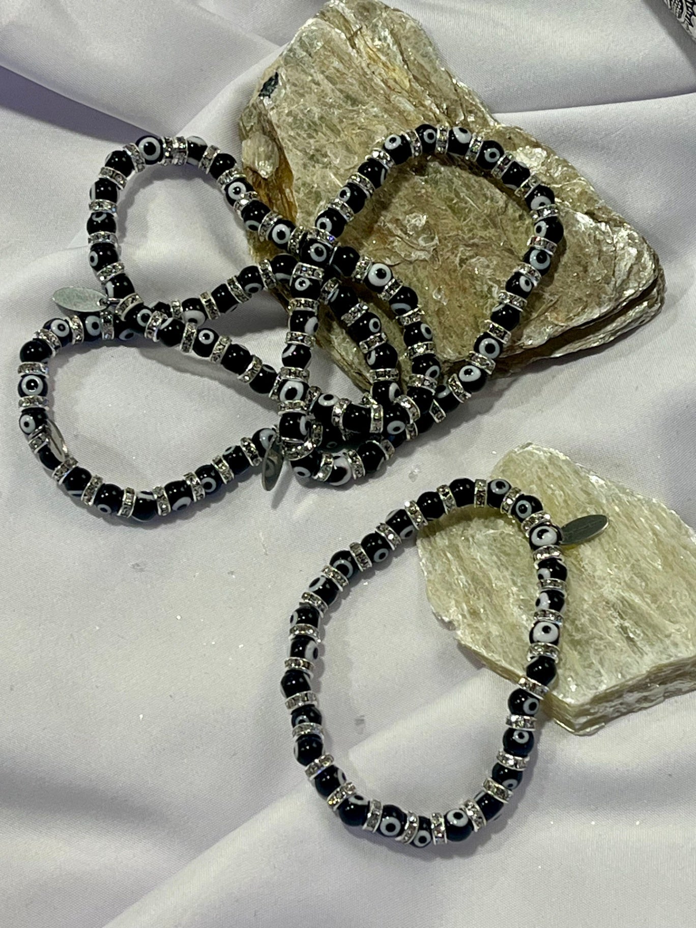 🖤 Black Evil Eye Protection Bracelet – Crystal Guard of Energy + Intuition