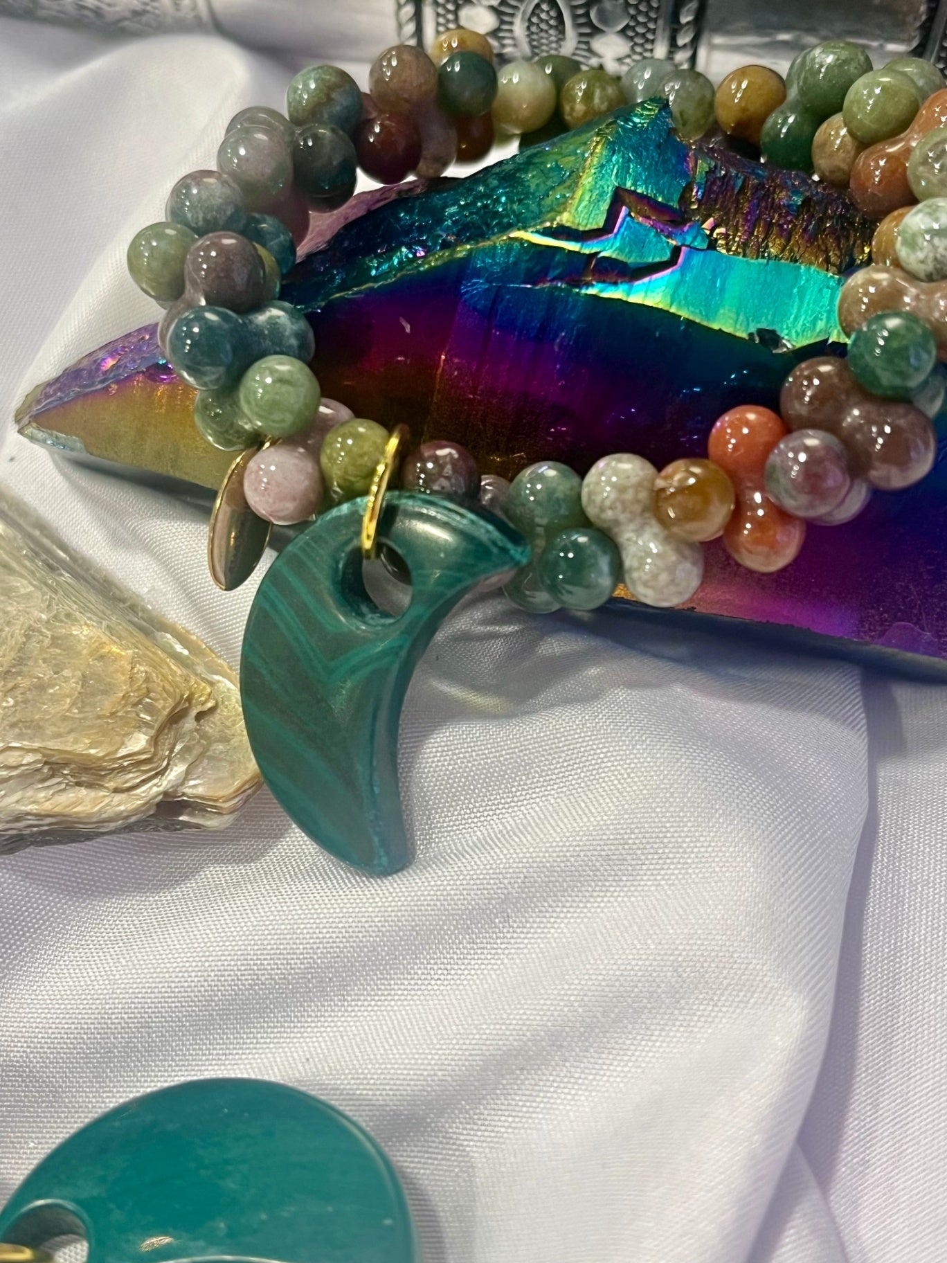 Green Aventurine Crescent Moon Bracelet – Abundance, Grounding & Growth Energy