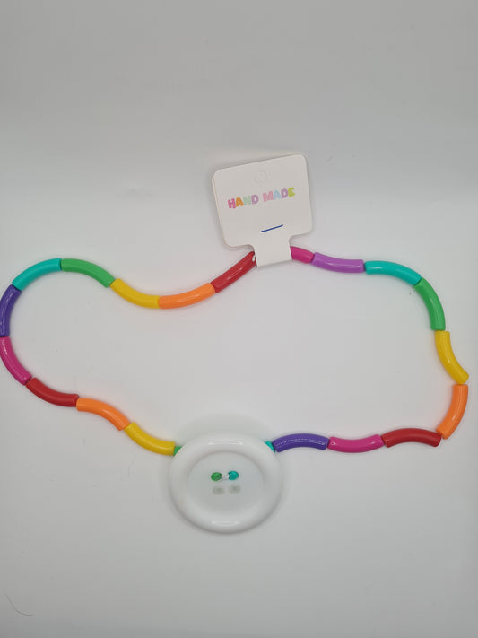 button necklace