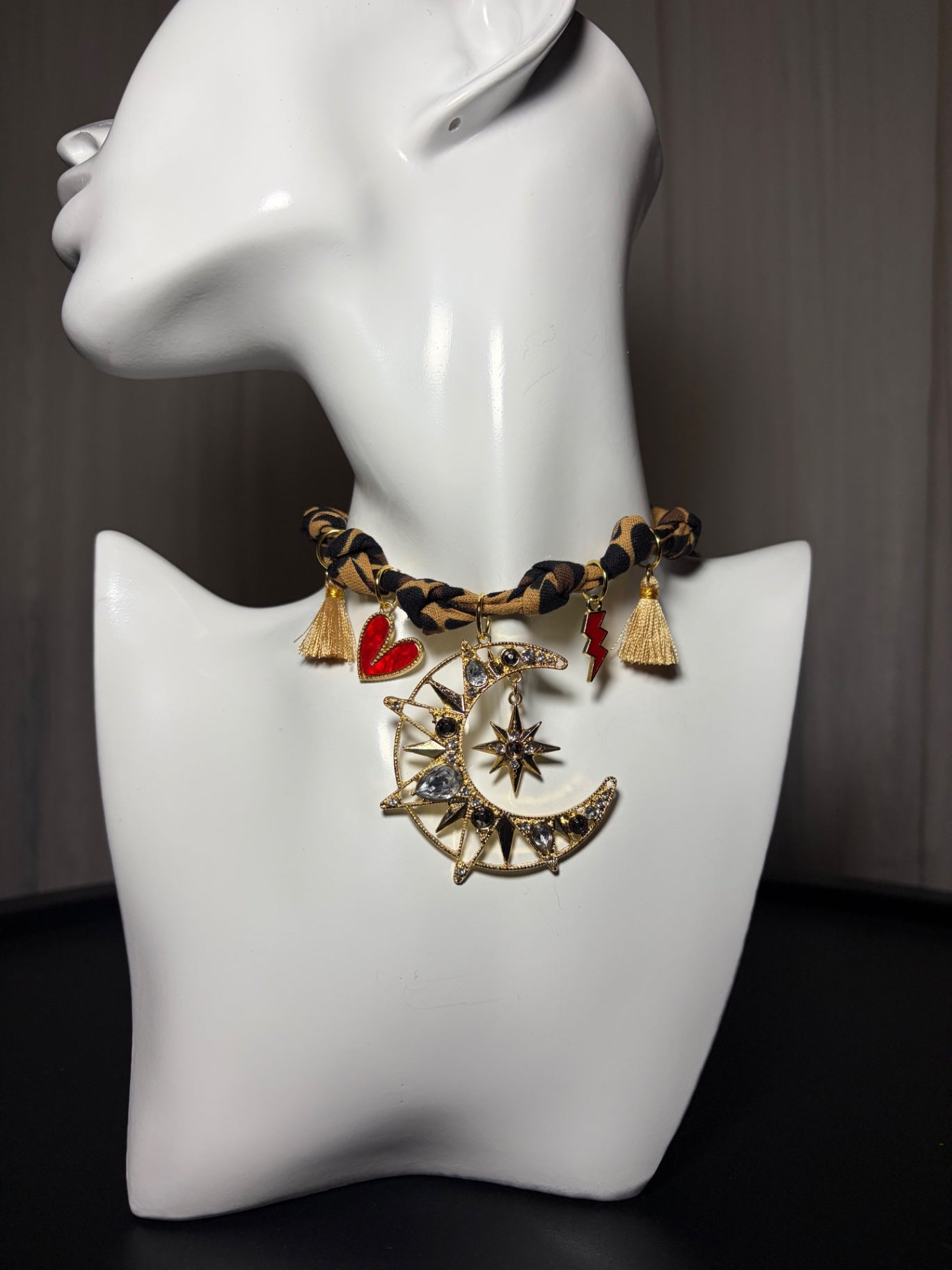 Bandana charm necklace 