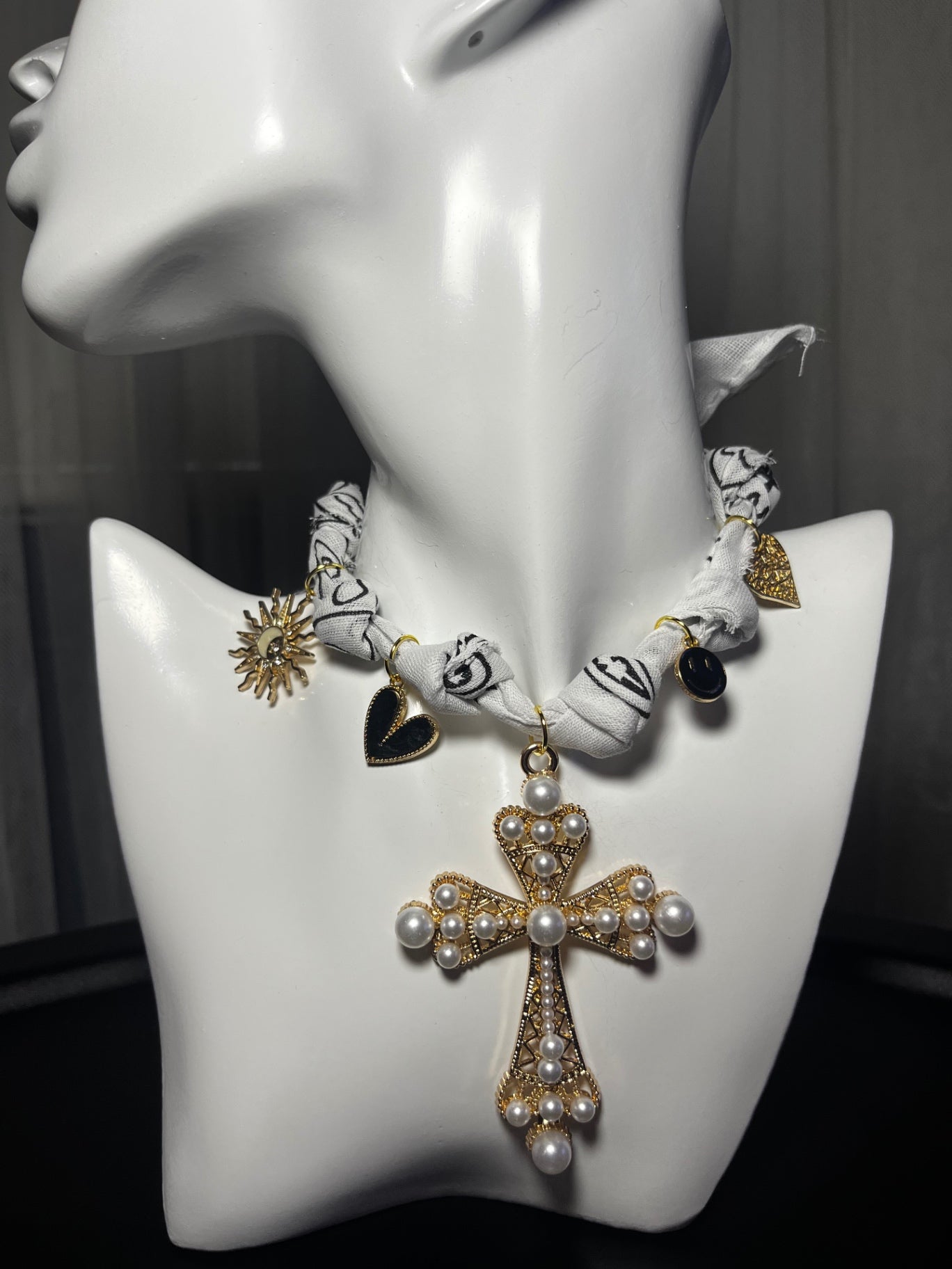 Bandana charm necklace 