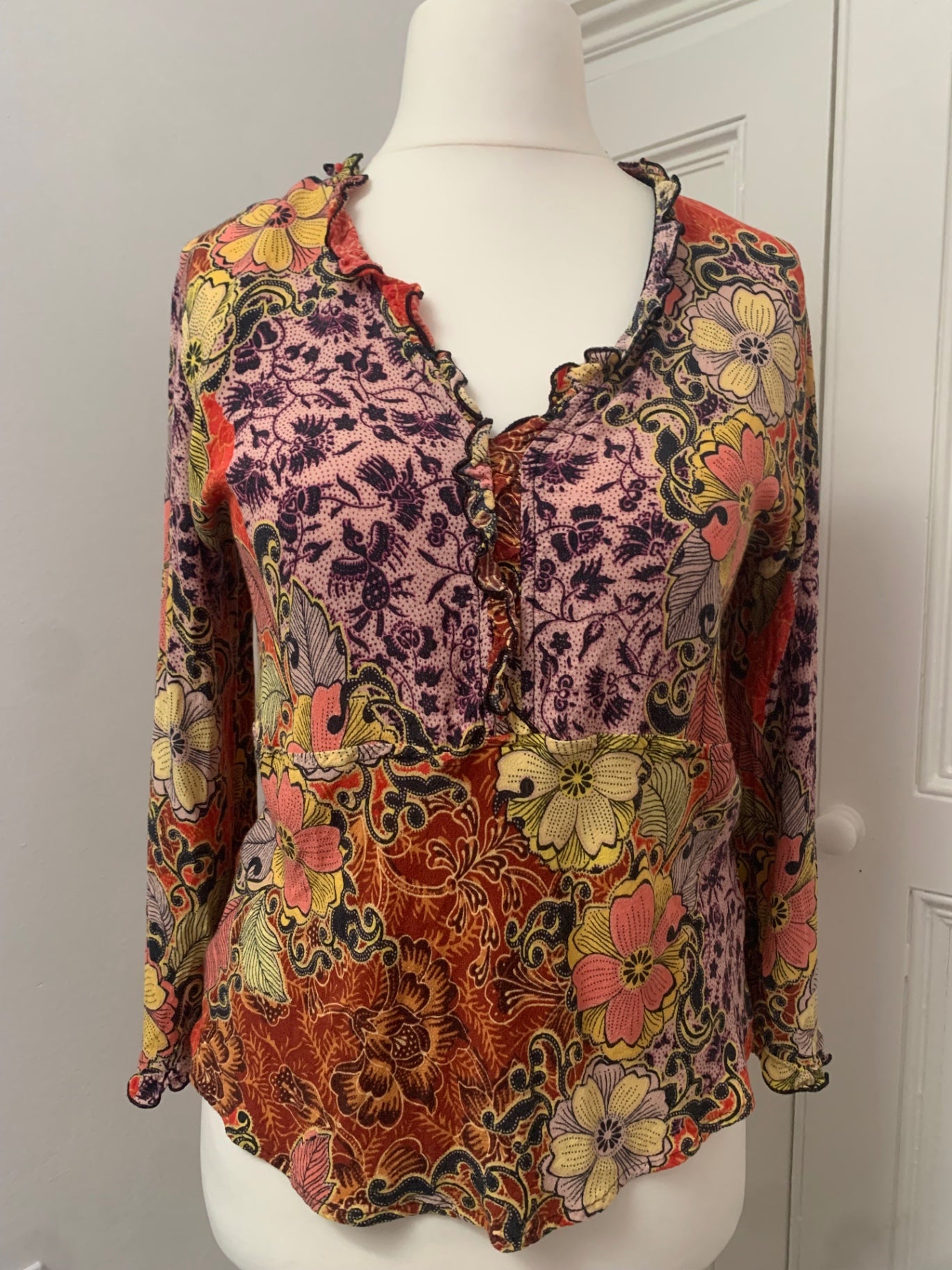 colourful floral ruffle collar top