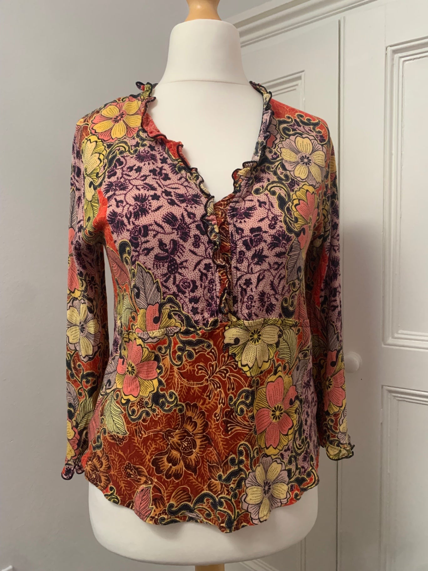 colourful floral ruffle collar top