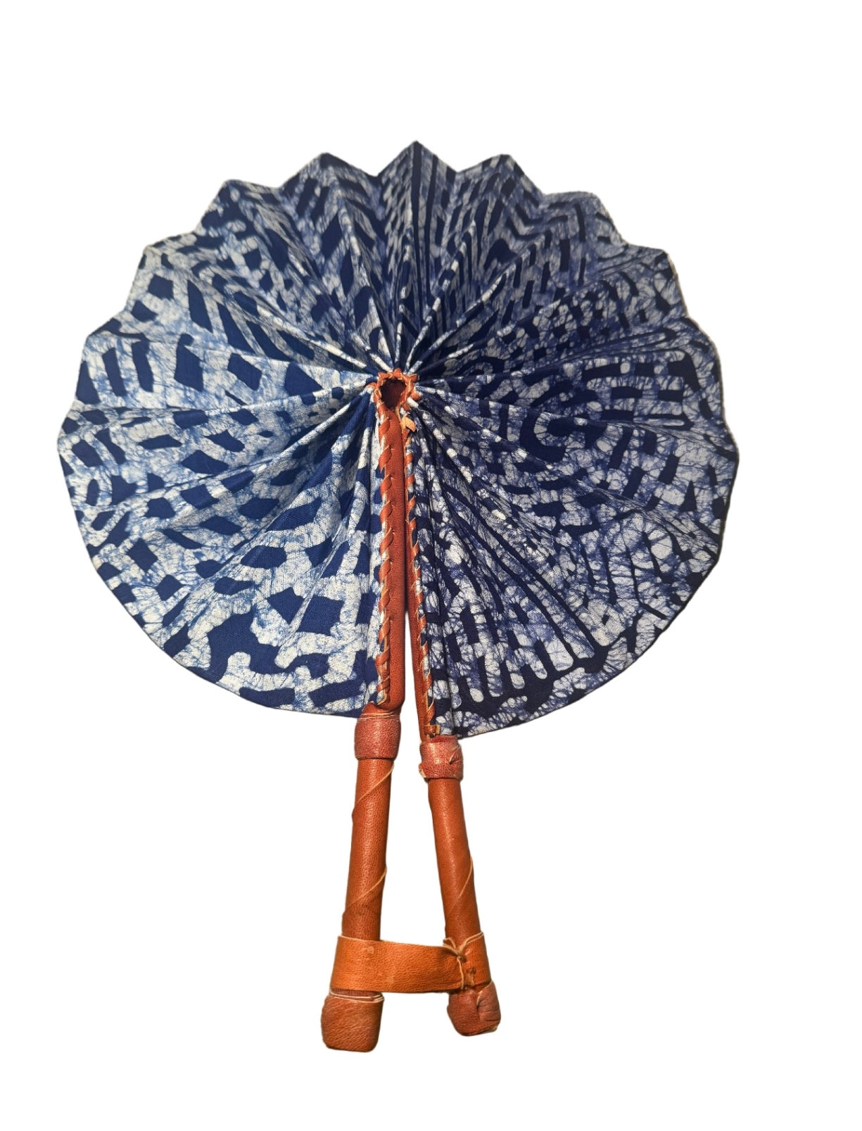 Fan Blue and White