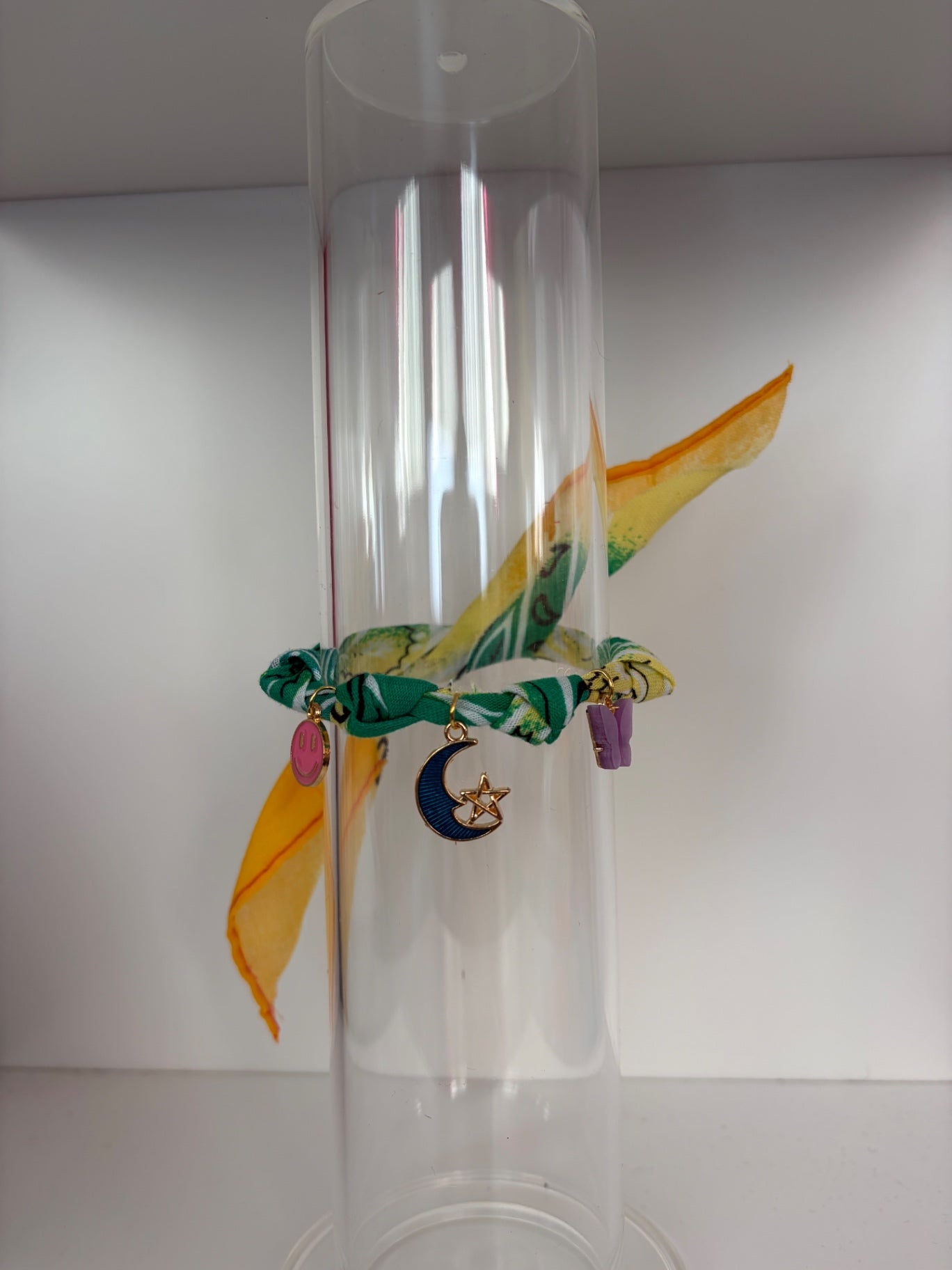 Bandana charm bracelet 