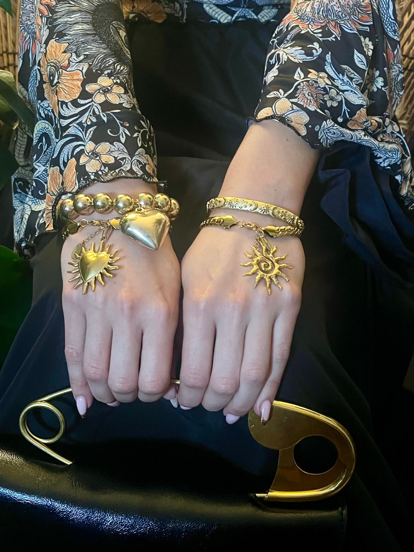 GOLD HEART BRACELET STAINLESS STEEL 