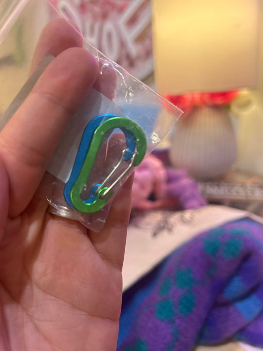 Homosexual tendencies 2 pack carabiner