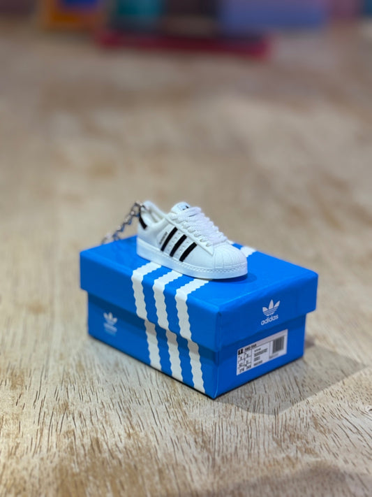 Adidas superstar keyring