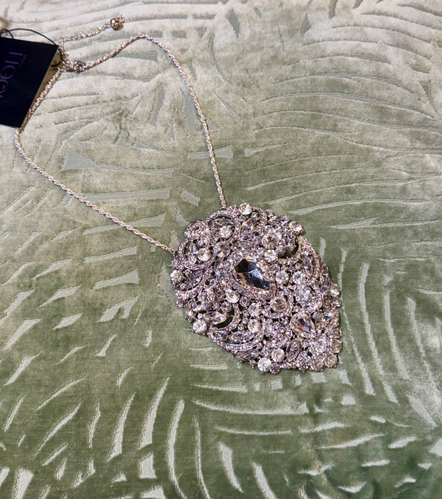 Silver Austrian Crystal Necklace 