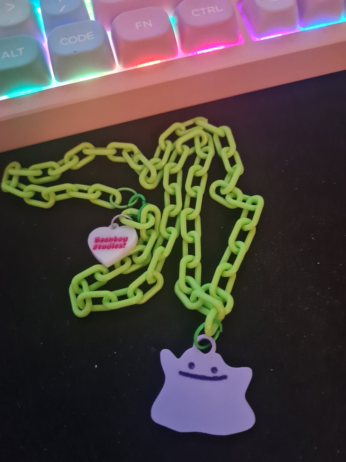 Ditto necklace green purple