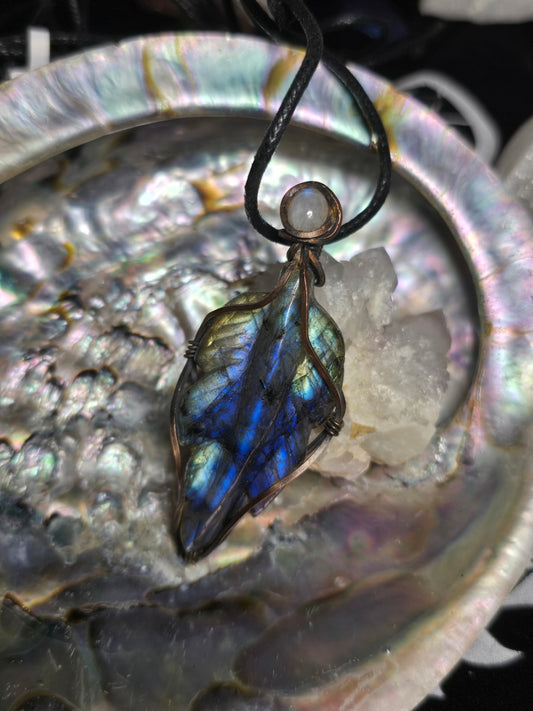 Labradorite and moonstone feather necklace