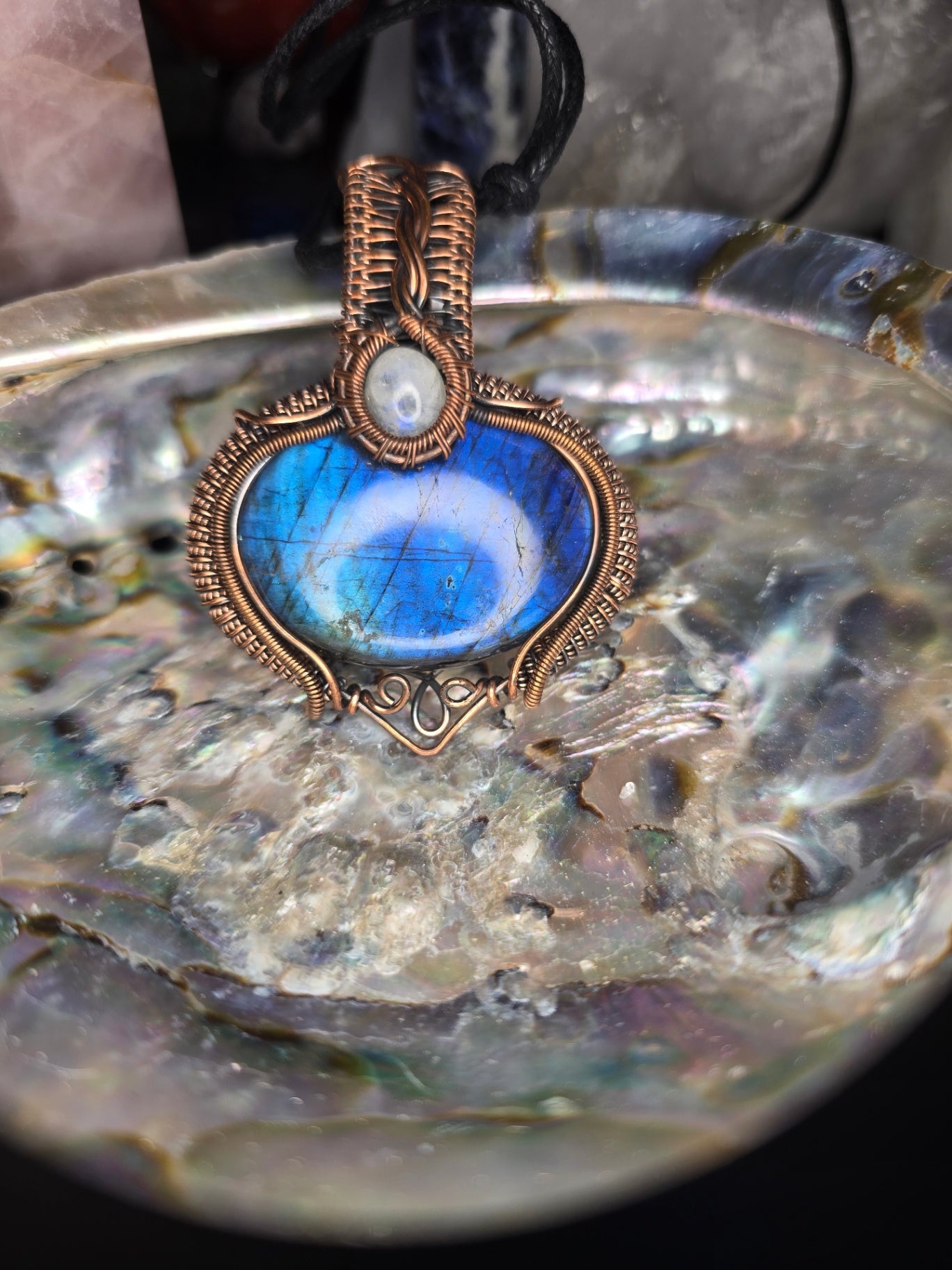 Labradorite and moonstone pendant 