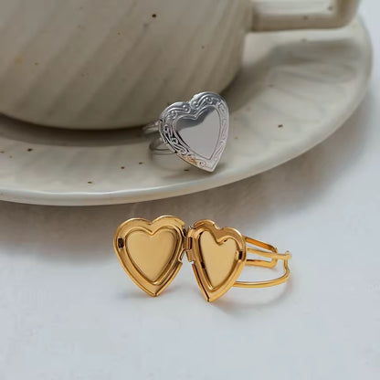 Valentine Sacred Heart Locket Ring Silver