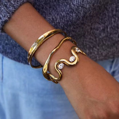 Gold Crystal Wave Bangle