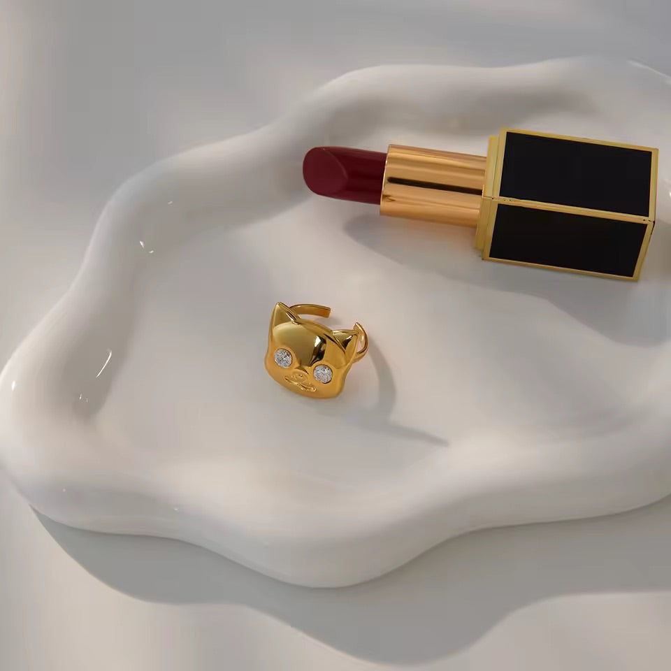 Gold Crystal Eye Cat Ring