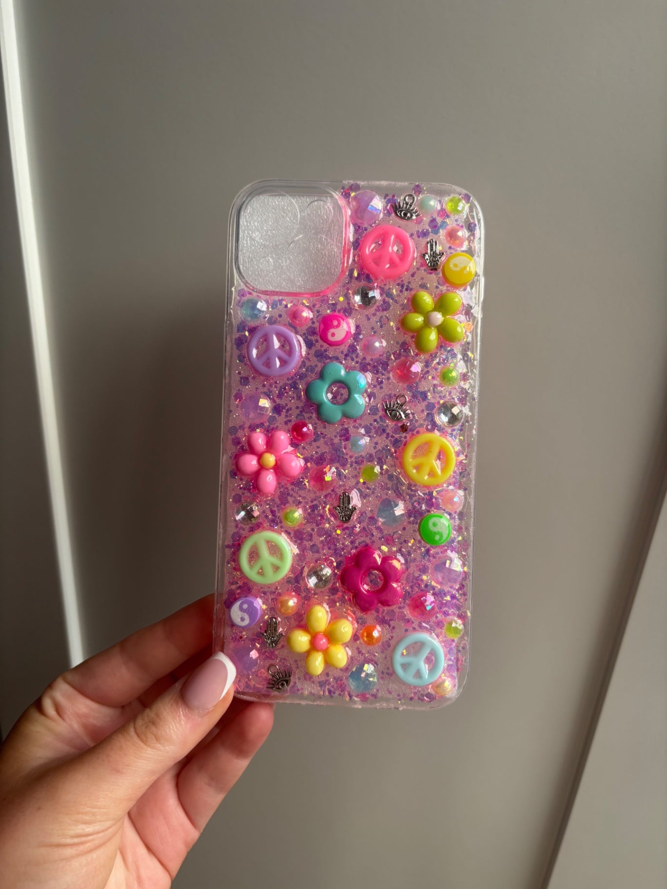 Funky phone case iPhone 14/15 plus