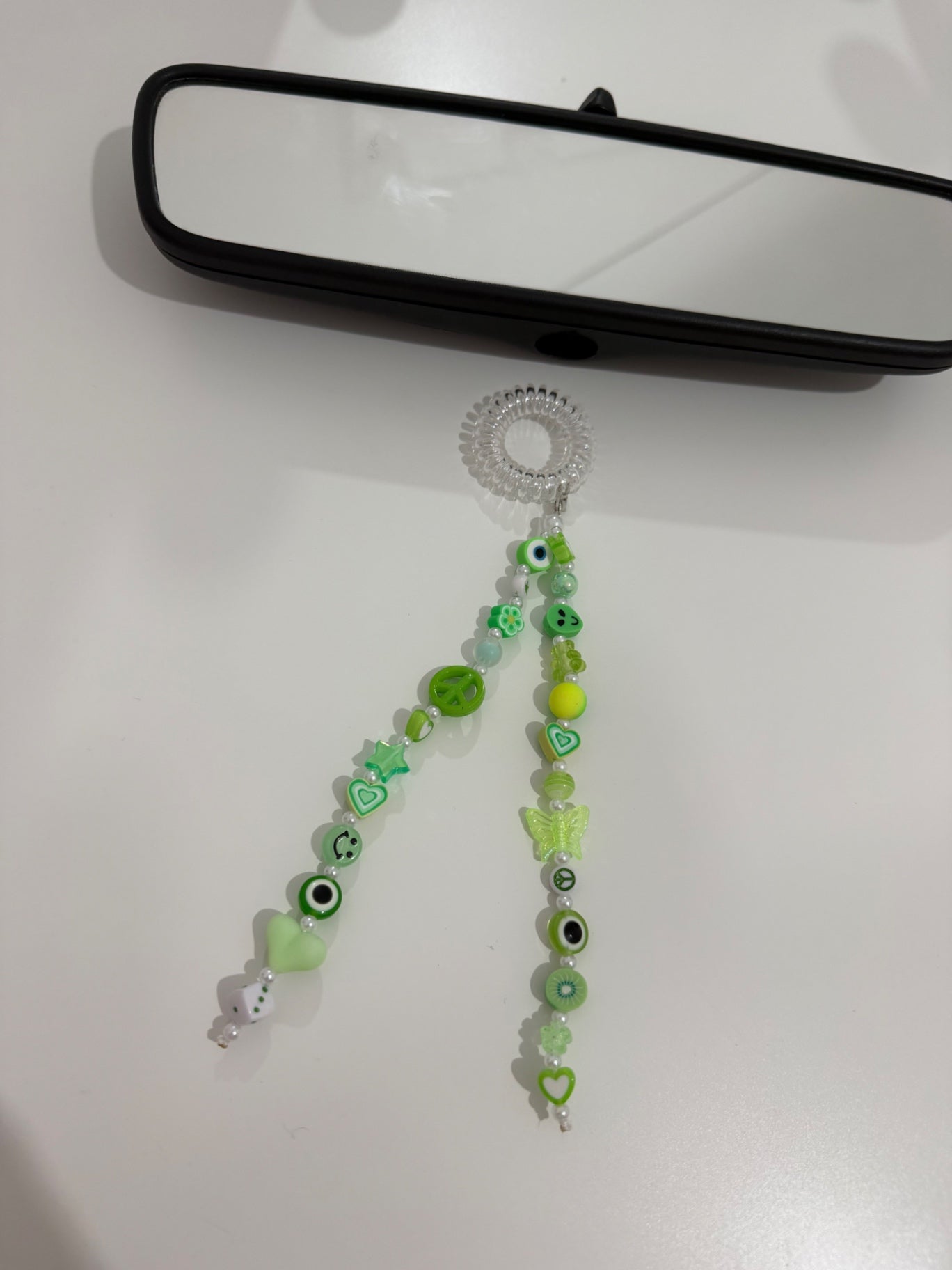 Brighten your day car charm - green 