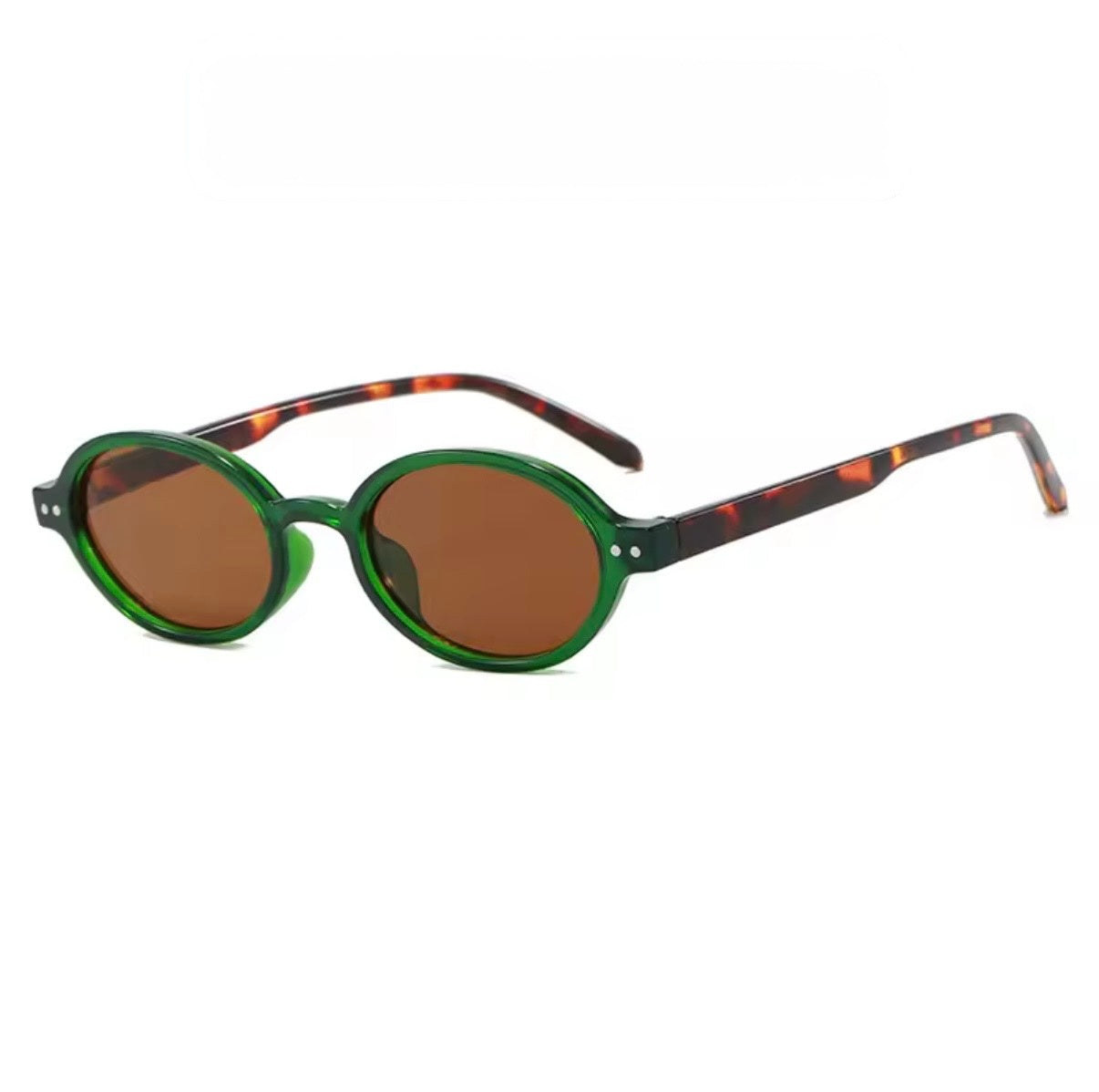 Blair Oval Sunglasses Green Leopard