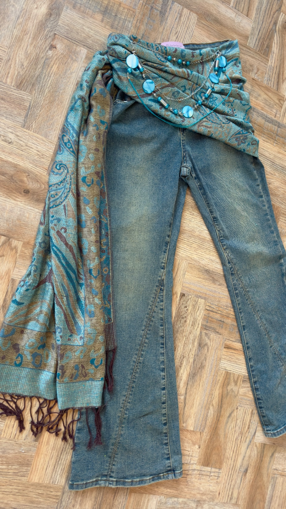 Reworked Vintage Jeans 🔮