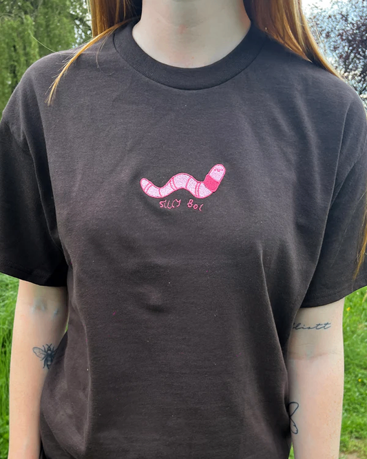 Unisex Silly Boi Worm Embroidered T-Shirt - LARGE