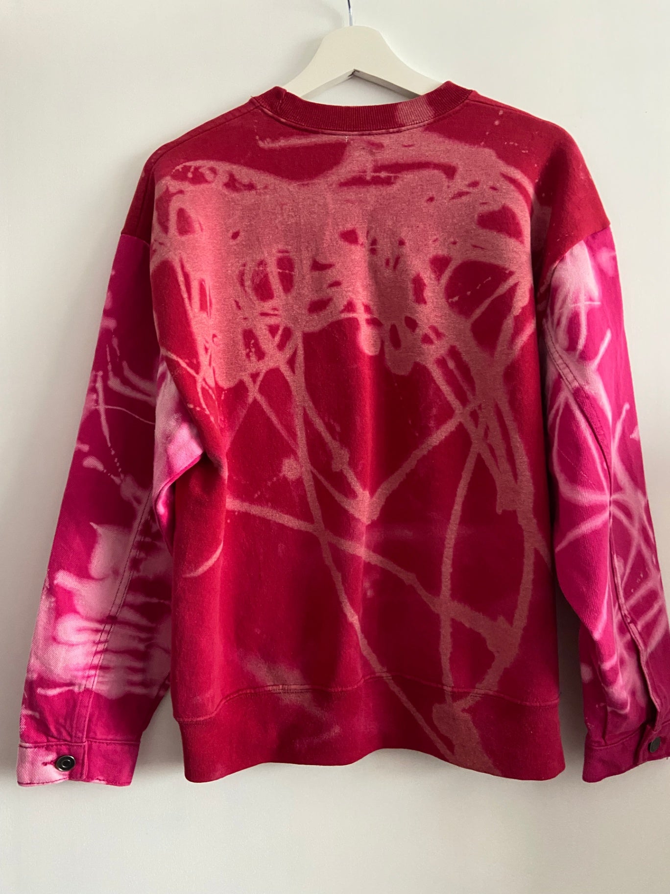 Bleach Die Red-Pink Sweatshirt