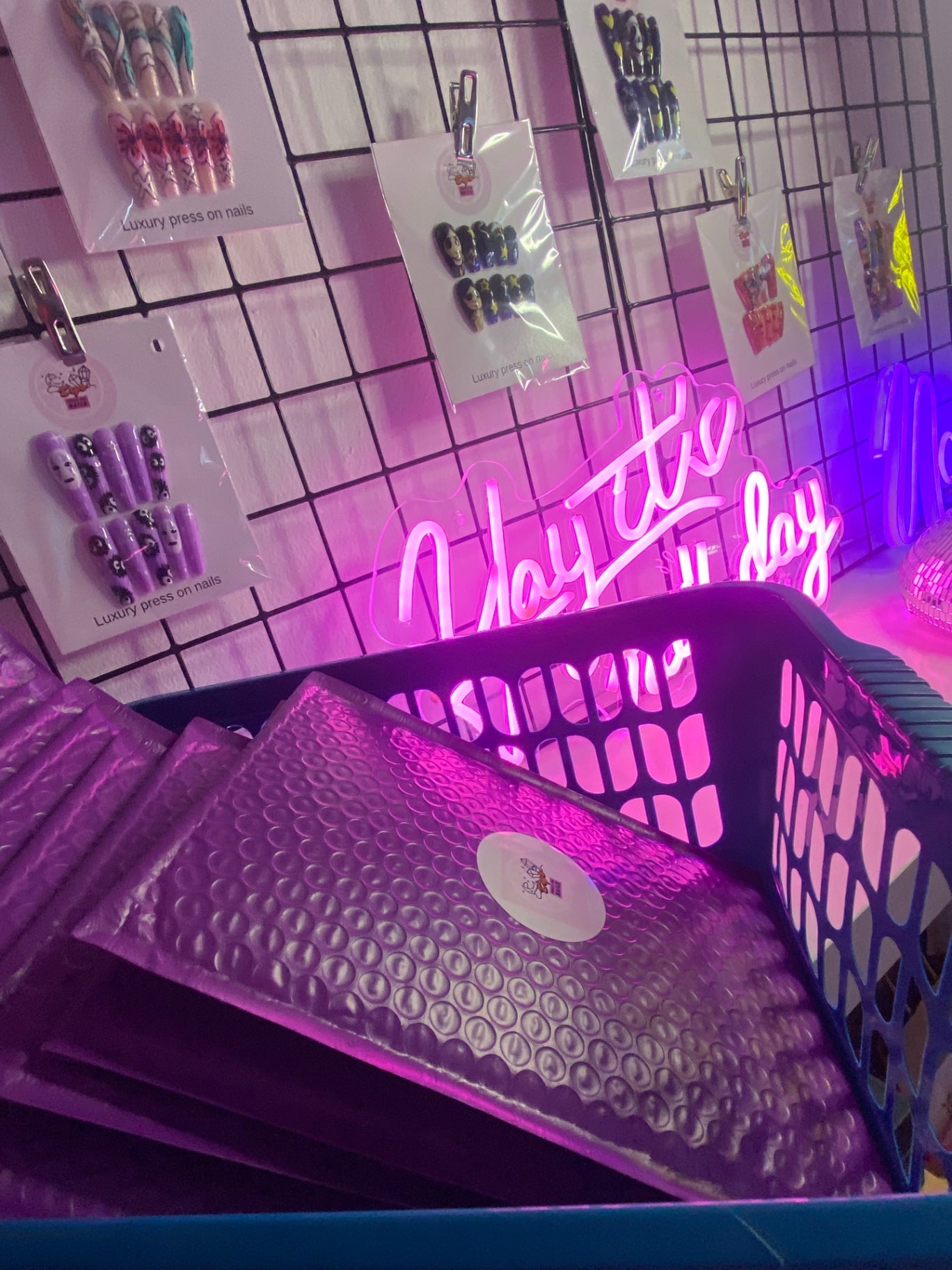 XS Press on Nails Mystery Bag