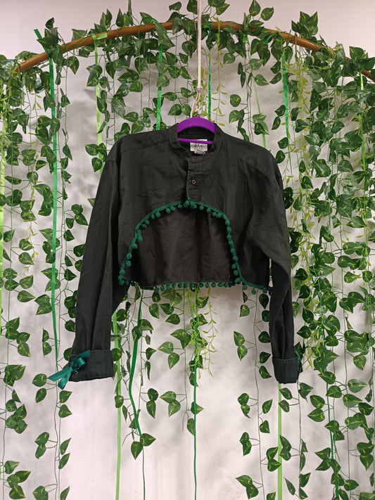 Cropped shirt green