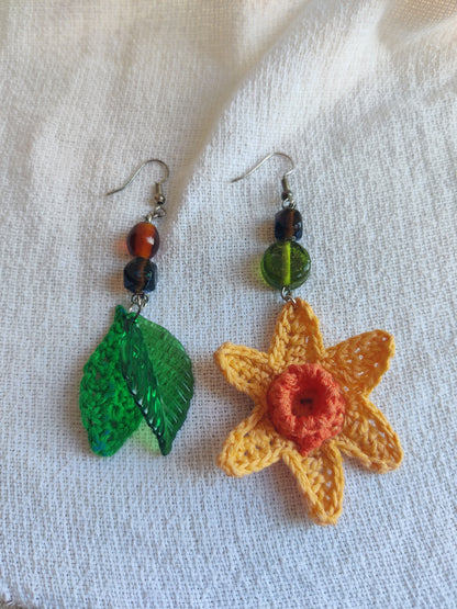Crochet flower daffodil earrings