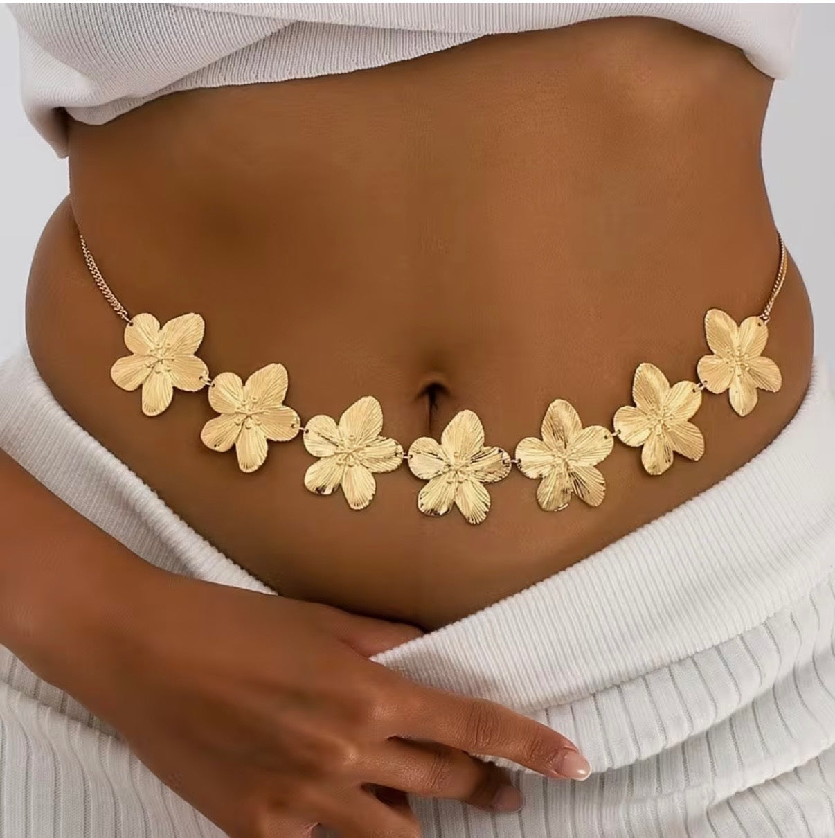 Gold Daisy Chain Belt
