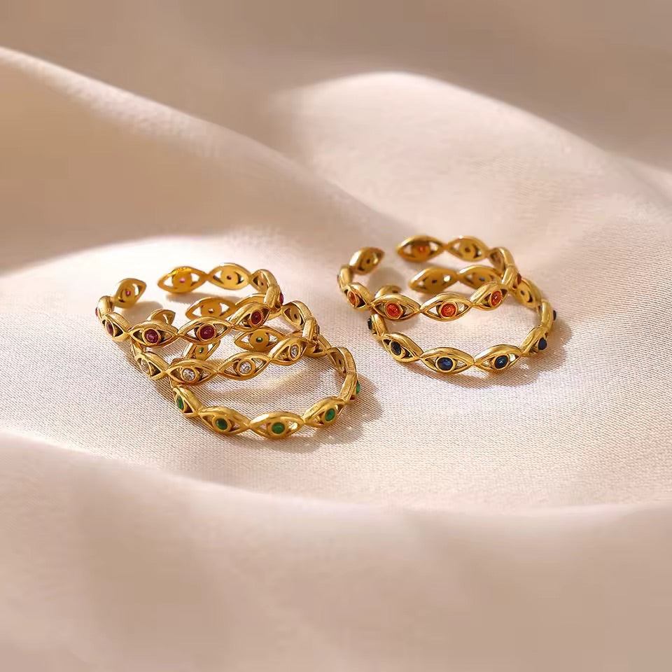 Guardian Eye Ring Clear Gold