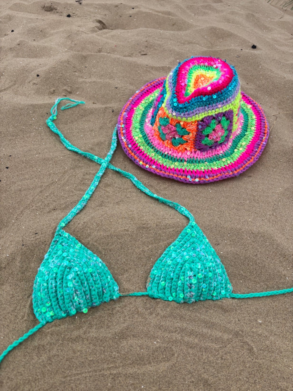 Crochet bikini top (XS) THE MAGIC LABEL