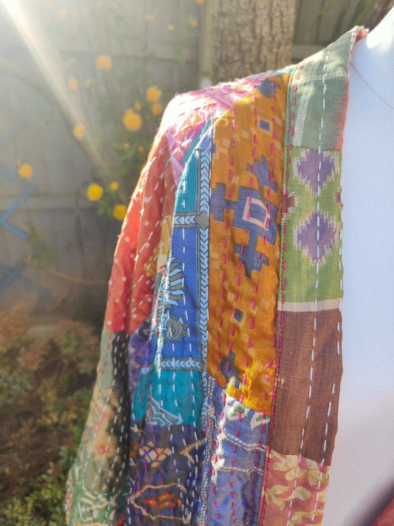 Fiesta kaftan with embroidered back