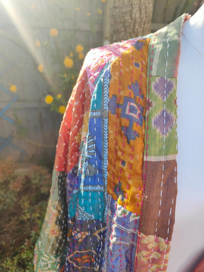 Fiesta kaftan with embroidered back